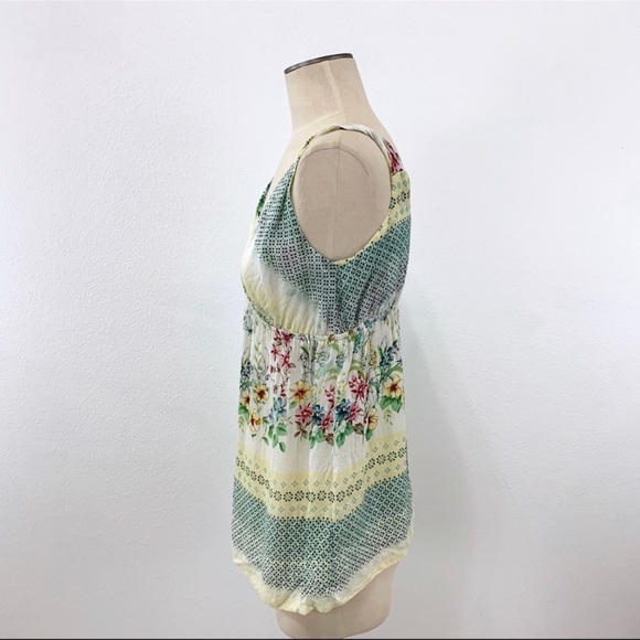 Johnny Was- Yellow & Green Floral V-Neck Top SZ XS - Picture 3 of 8